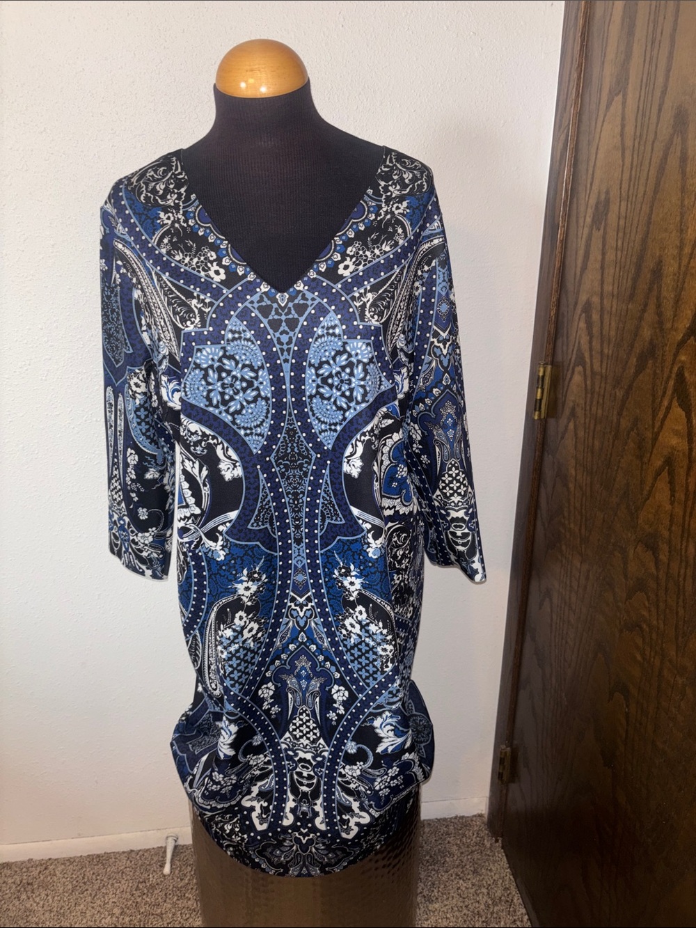 Chico’s Pullover Paisley Animal Print Reversible Dress size 16 ( Chico’s size 3)